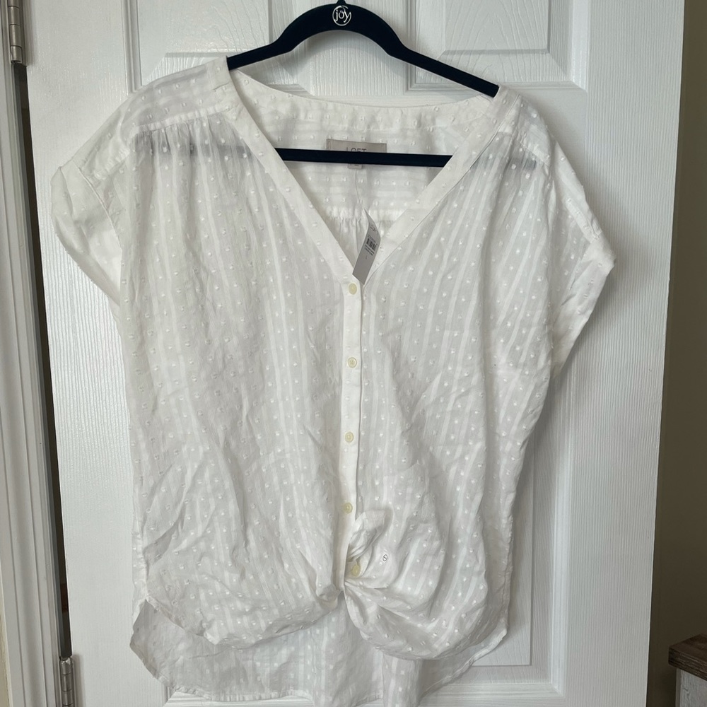 NWT White tie front blouse